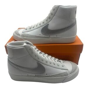 Nike Blazer Mid 77 Shoes Women's Size 12 Summit White/Metallic Silver‎ Sneakers
